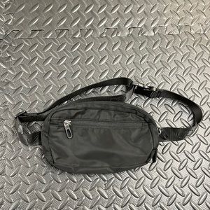 Calia by Carrie underwood black waist Fanny pack